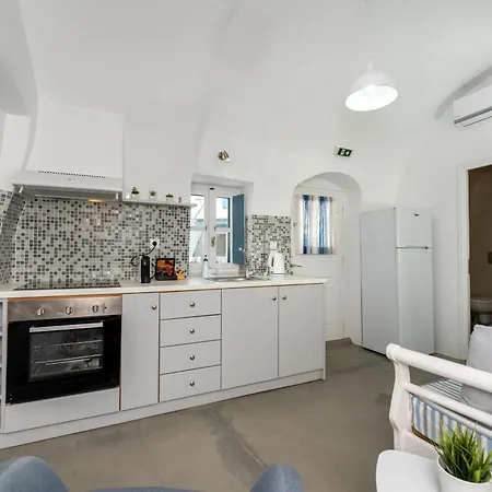 Messavόli Residences 4*
